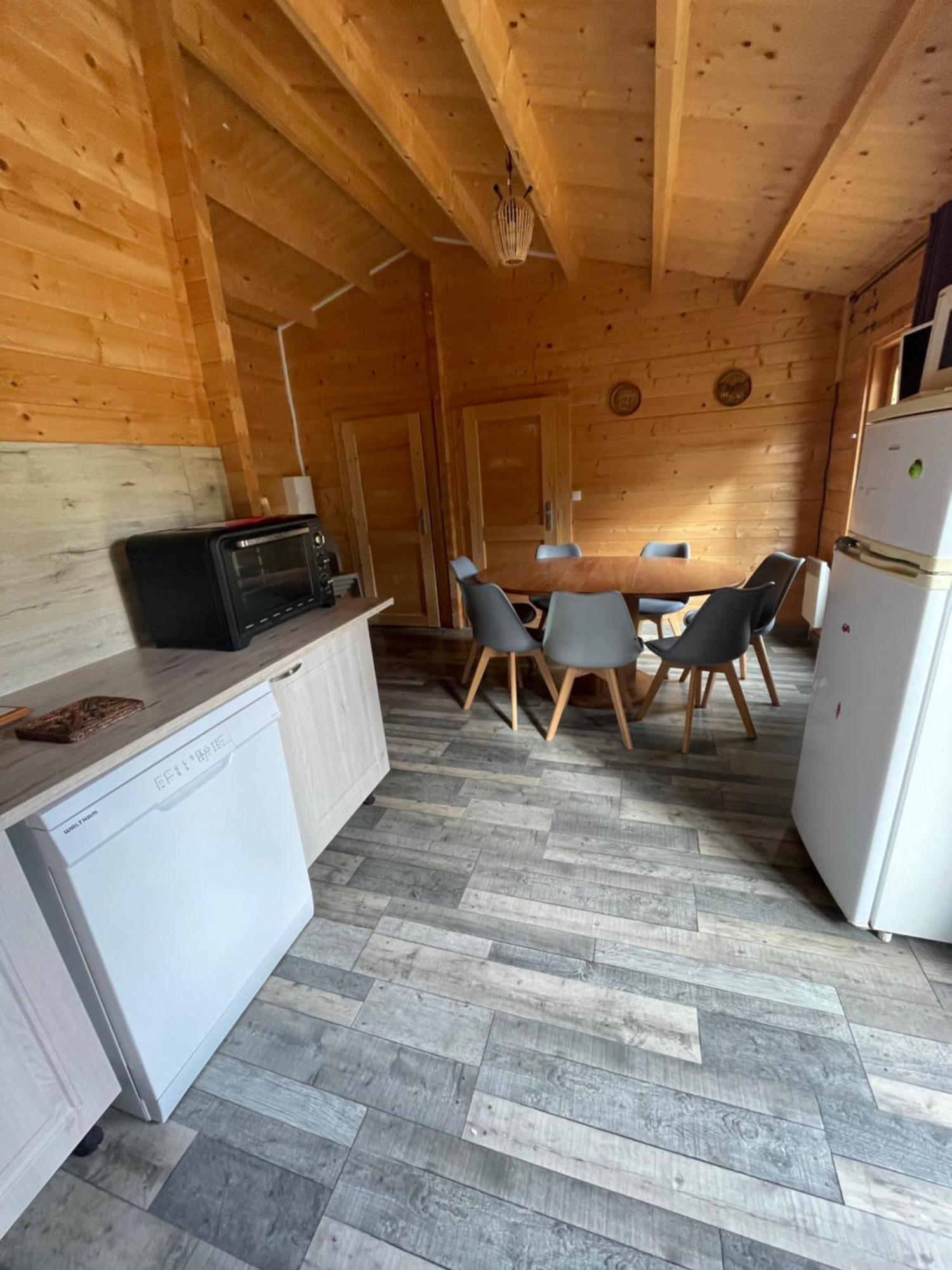 Camping Le Convivial Foncène Exterior foto