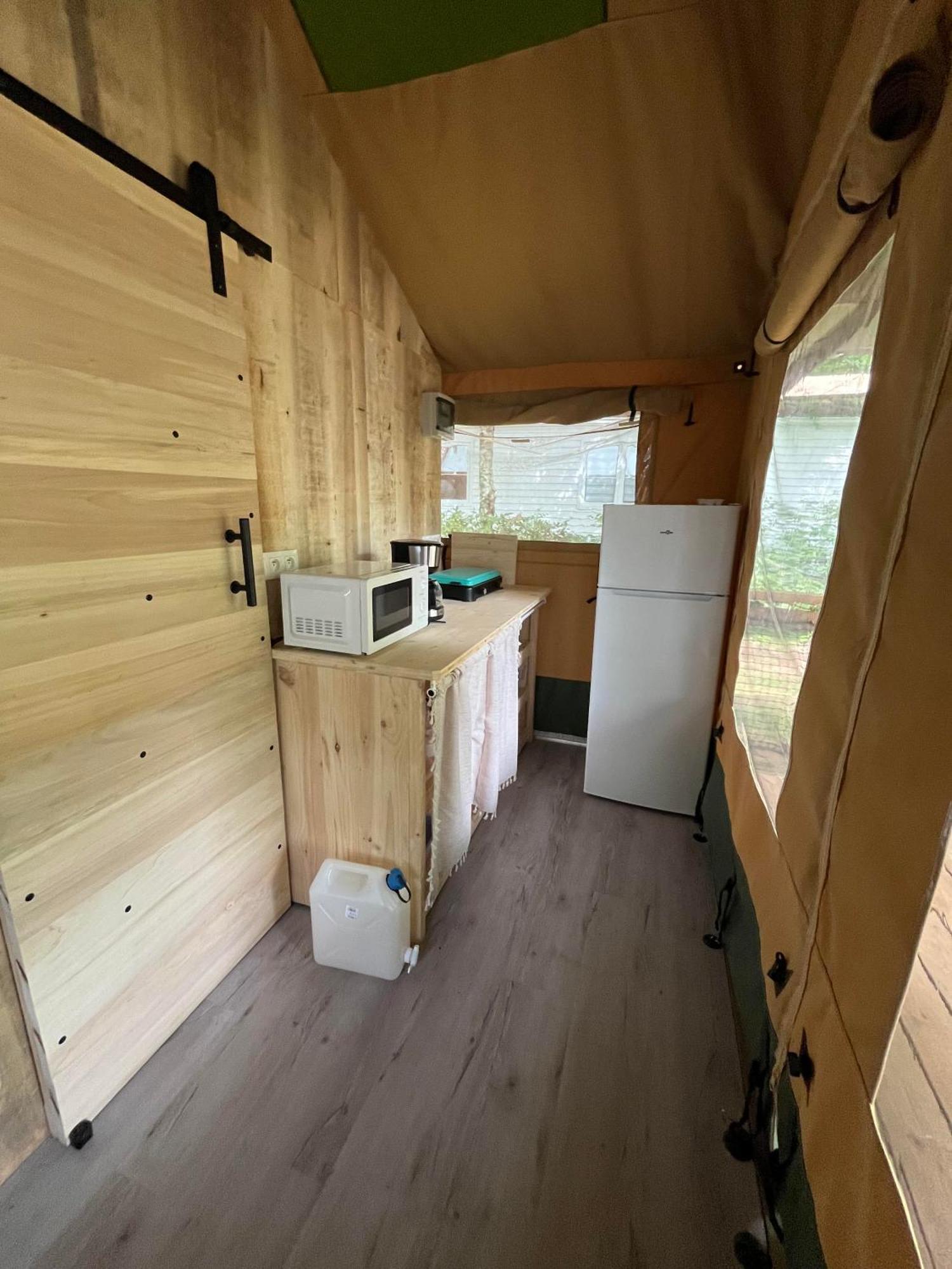 Camping Le Convivial Foncène Exterior foto